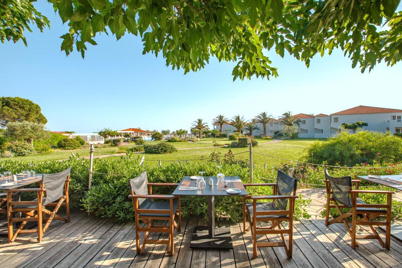 Aeolian Village Beach Resort Skála Eresoú Exteriér fotografie
